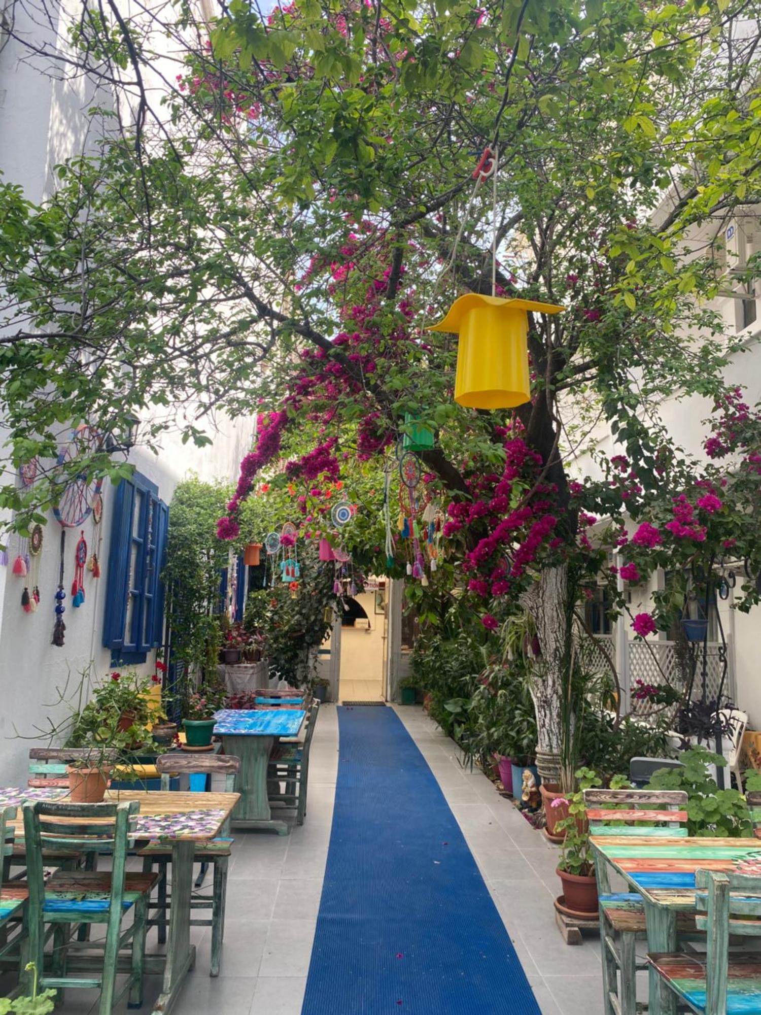 Miss Hotel Karya Орен Экстерьер фото