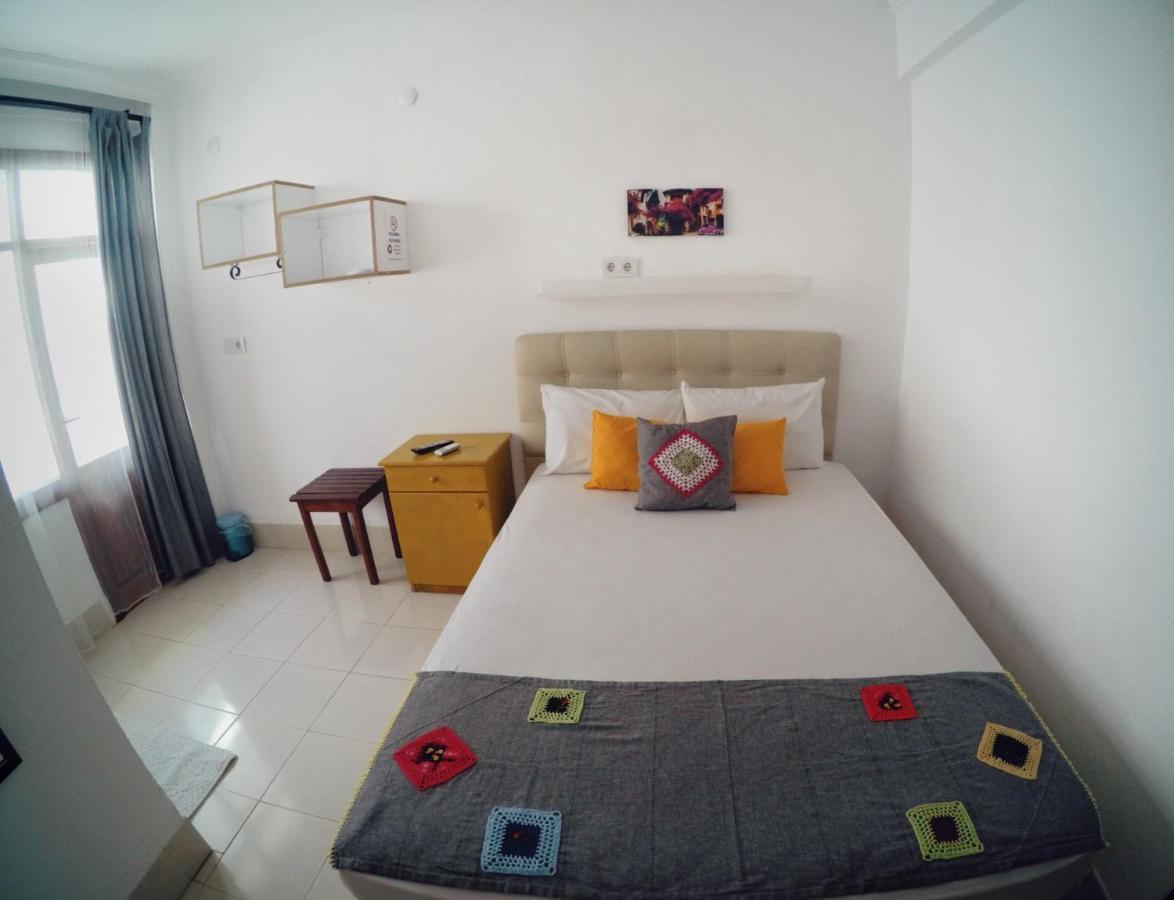 Miss Hotel Karya Орен Экстерьер фото